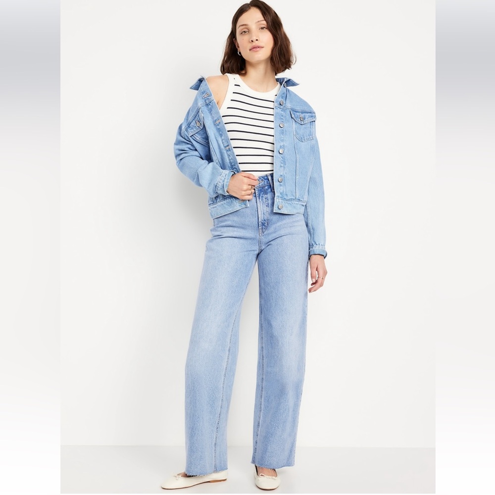 Extra High Waisted Wide Leg Jeans